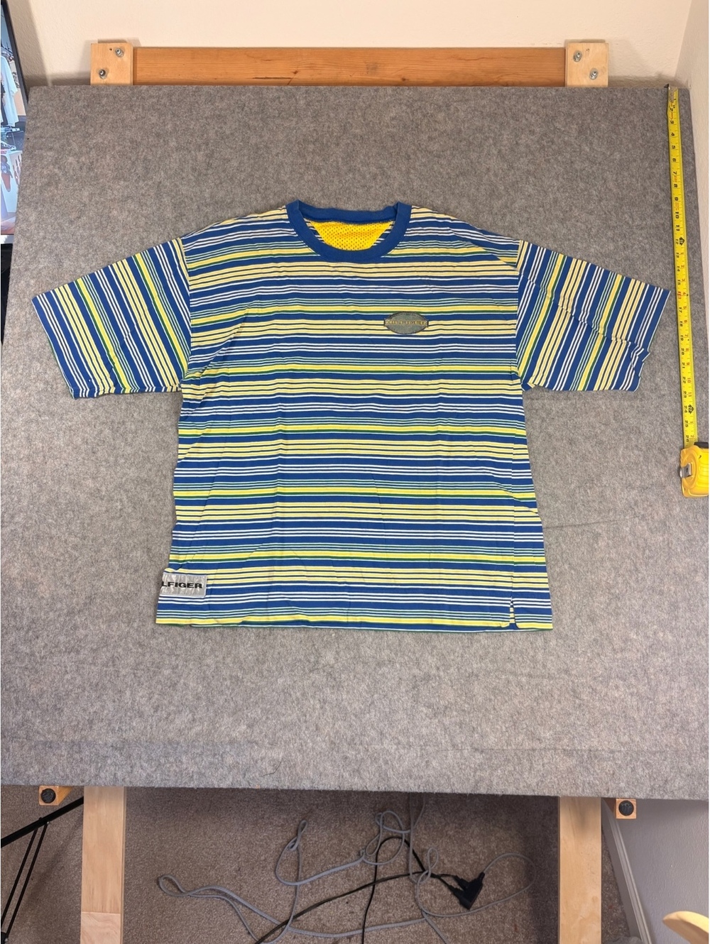 Vintage Tommy Hilfiger striped blue yellow green T-shirt Size XL